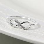 Dainty infinity ring 7.5 size in silver