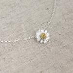 Tiny daisy flower Necklace