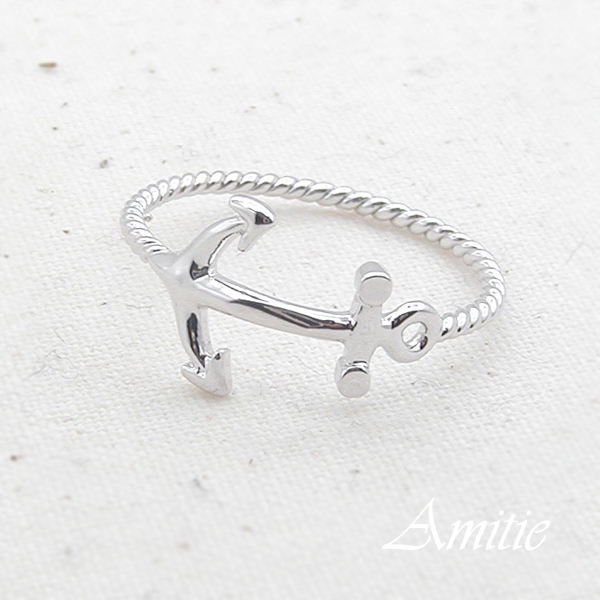 anchor ring ring 6.5 size in white gold , twisted ringband , everyday ...